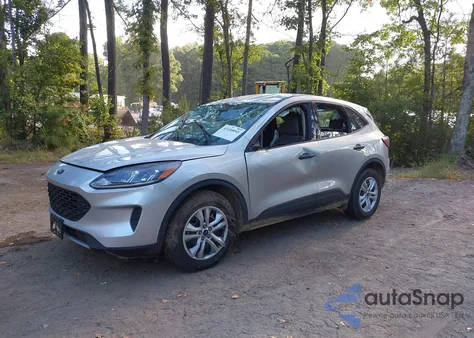 2020 Ford Escape S from USA, damaged, VIN 1FMCU0F63LUB47175